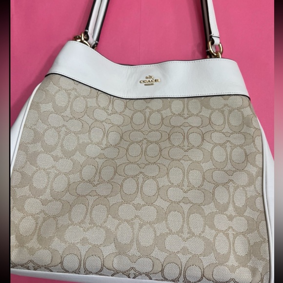 Authentic Coach Galleria hobo tote bag